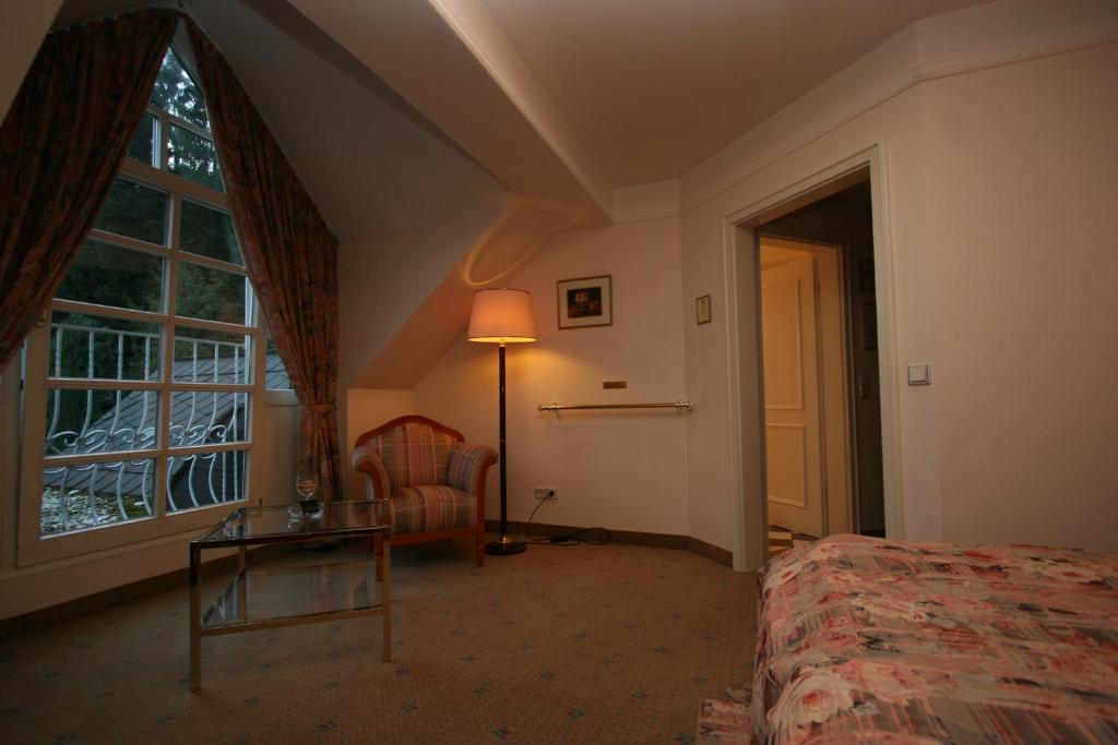 Park Hotel Am Schloss Ettringen  Pokoj fotografie